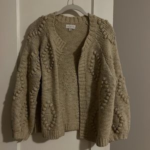 Lucky Brand oatmeal colored  sweater size medium